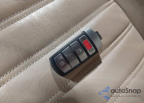 2008 Volkswagen Passat Vr6 из США, поврежденный, VIN WVWCU93C08E122657